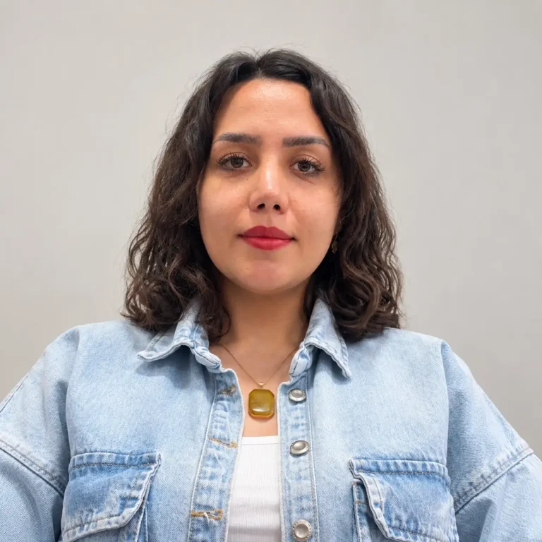 bahare hamidi moheb